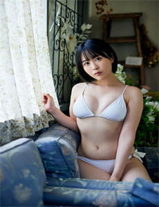 《年轻的爱曼妞-杰克泰勒》